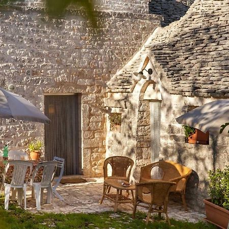 Trulli E Masseria Ianella โลโกโรตอนโด ภายนอก รูปภาพ