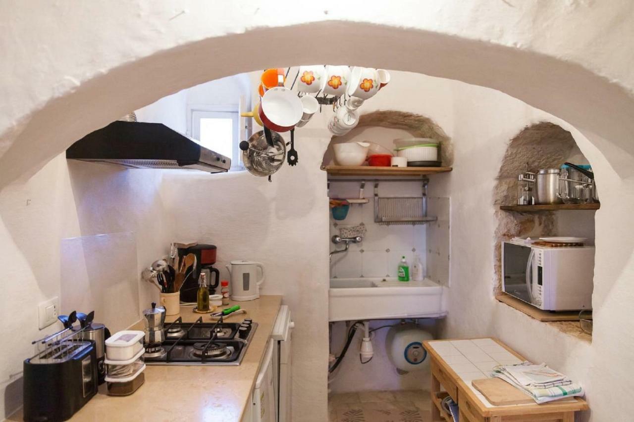 Trulli E Masseria Ianella โลโกโรตอนโด ภายนอก รูปภาพ